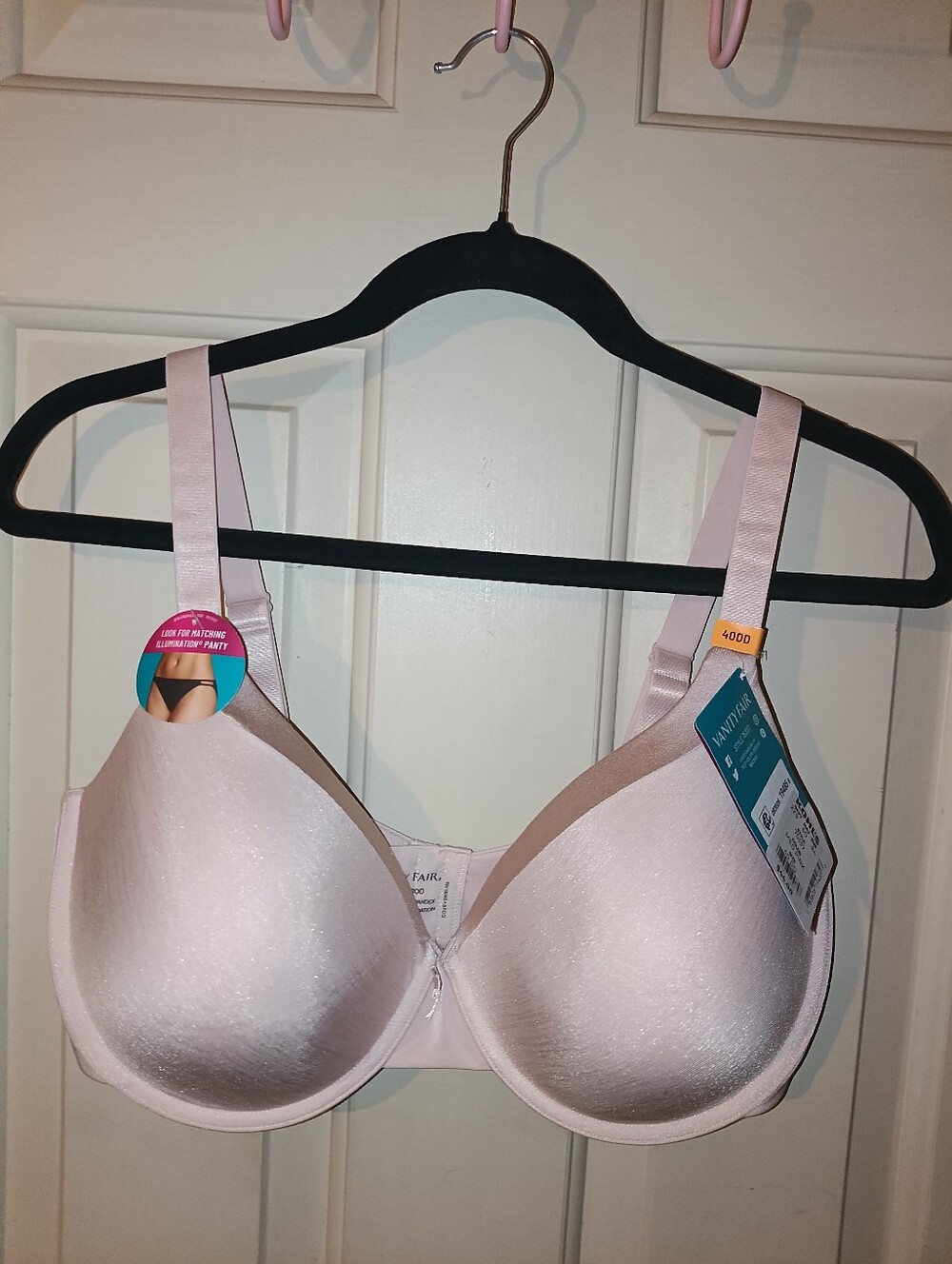 Vanity Fair Illumination Light Pink Bra NWT 40DD Flexible\Perfect Fit 🩷